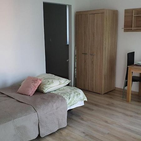 Gm Apartament Szczecin Pomorzany מראה חיצוני תמונה