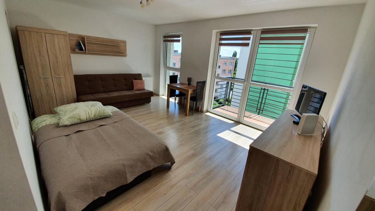 Gm Apartament Szczecin Pomorzany מראה חיצוני תמונה
